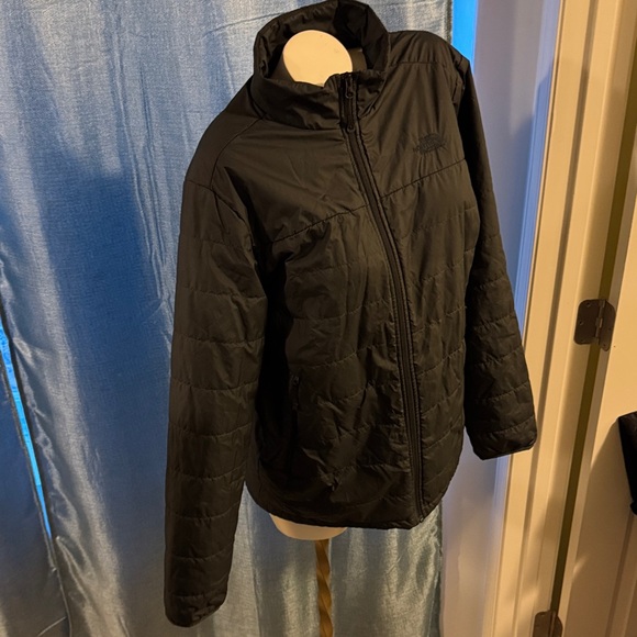 The North Face Men's Black Performance Jacket - Picture 1 of 5